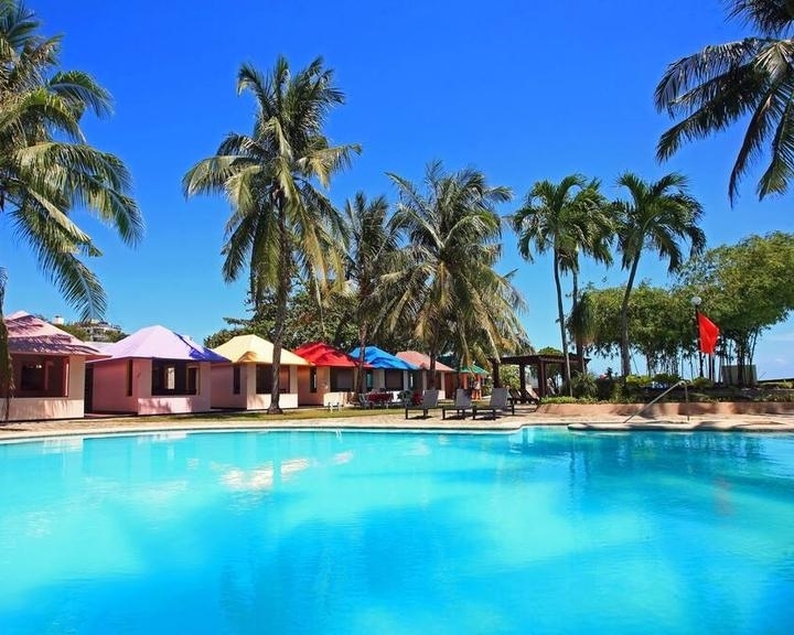 フィリピン留学 Cebu21 - Genius English-Swimming pool-1